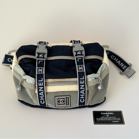 VINTAGE 2001 SPORTS CHANEL SHOULDER/WAIST BAG - Picture 2 of 9